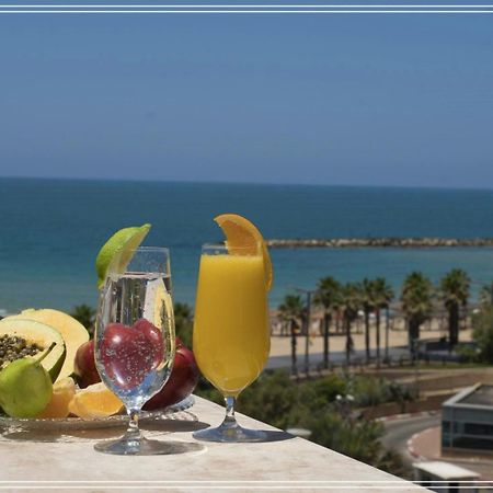 Bugrashov Beach 88 Hotel And Spa Tel Aviv Exterior foto